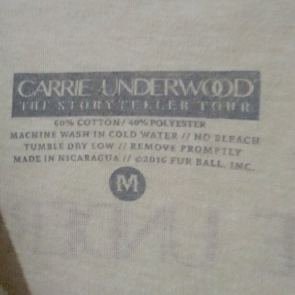 Carrie Underwood t-shirt - Picture 3 of 7